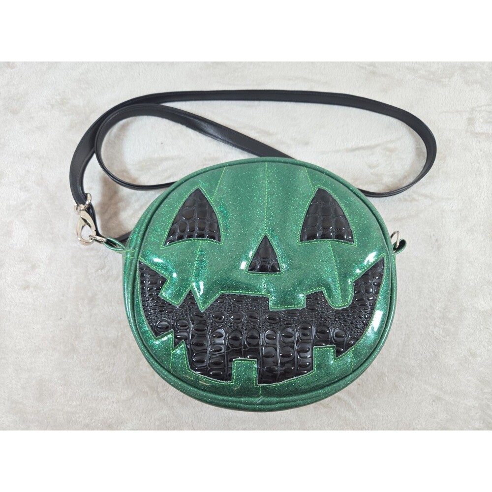 Love Pain and Stitches x Monster Posse Purse Bag Pumpkin Kult Halloween Glitter